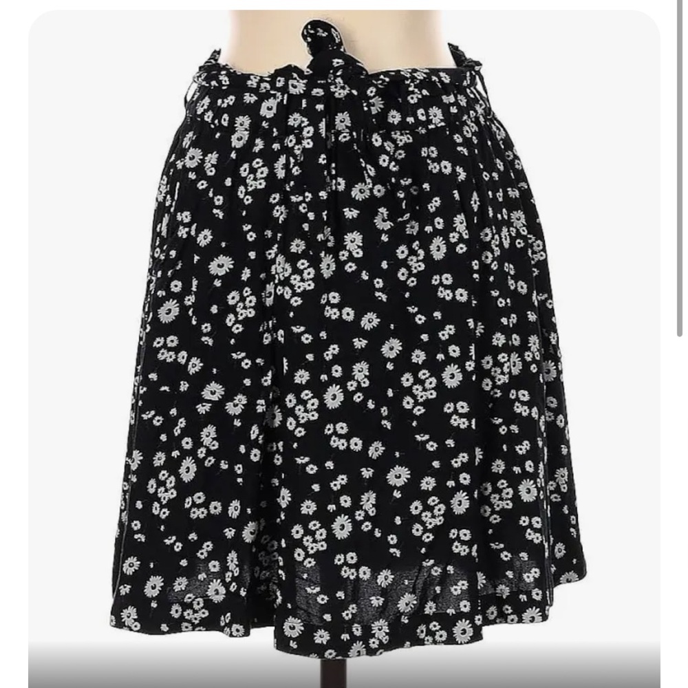 SO Floral Skirt Tie Elastic Waist lined size XL NWOT pockets